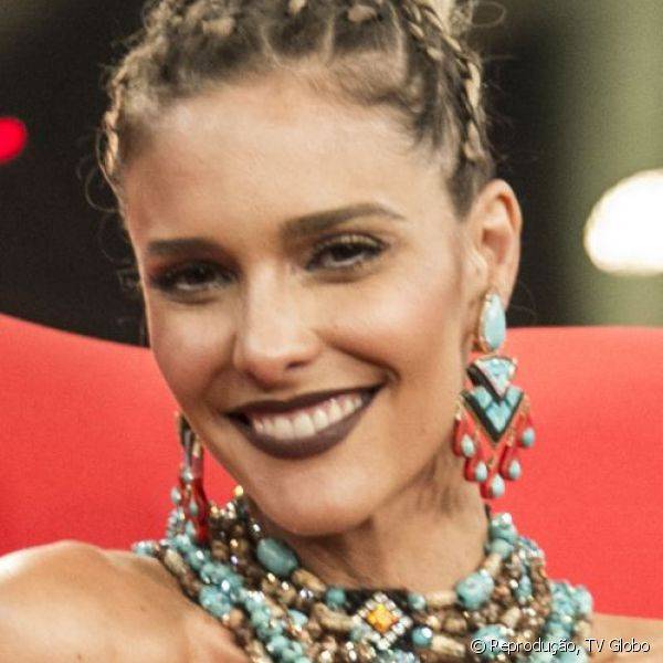 Na nona temporada do programa Amor & Sexo, Fernanda Lima apresentou makes ousadas e glamourosas, como esta de batom marrom